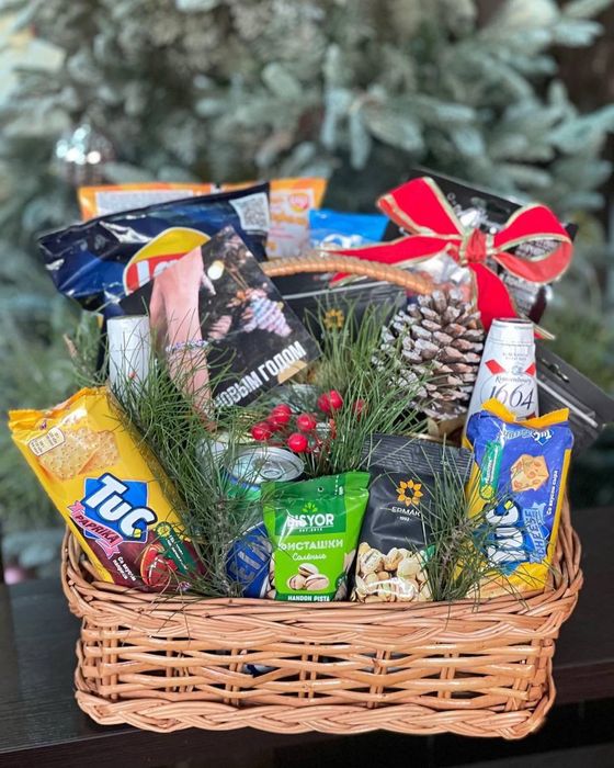 Подарочная, корзина мужской подарок