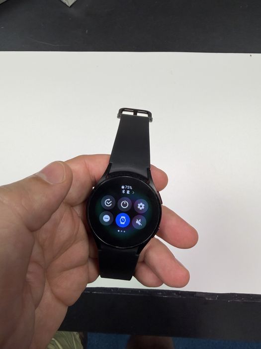Samsung Galaxy Watch 4 LTE E SIM