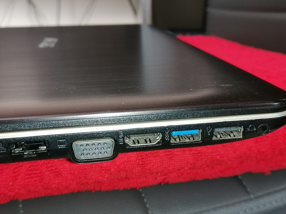 Laptop Asus A541N  4gb ram