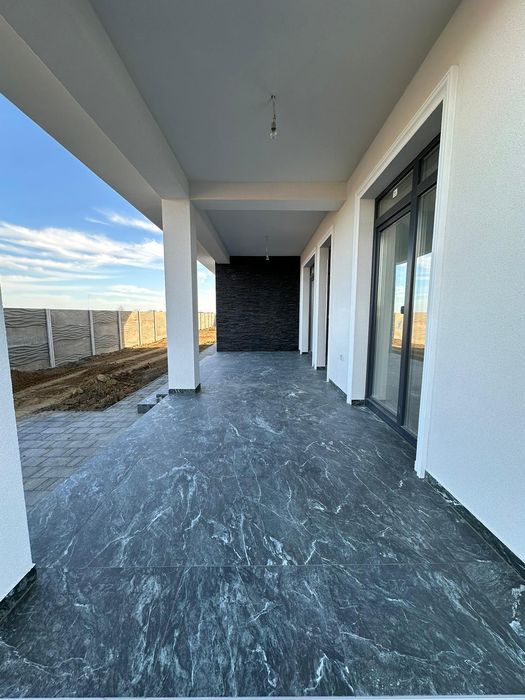 De vanzare casa cu 4 camere