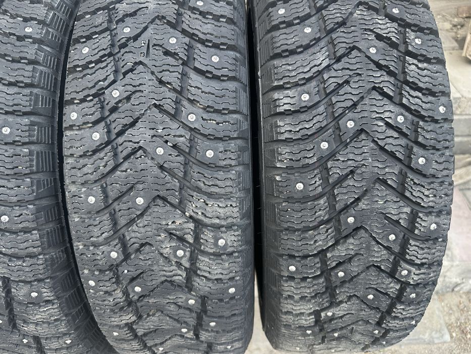 Продам зимние шины 195/65 15