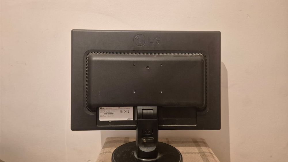 Продам мониторы для камер