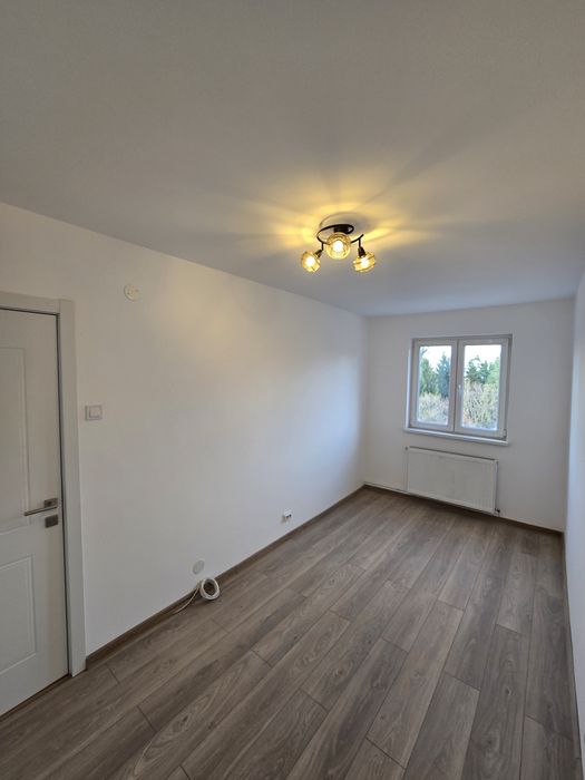 Apartament renovat complet, vedere deosebită