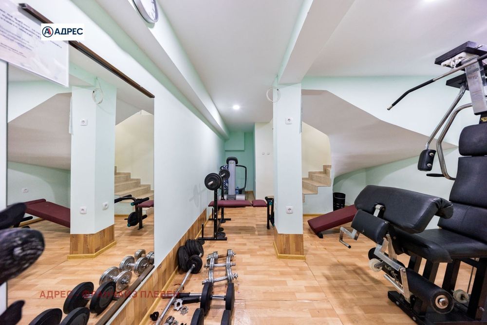 Къща в Ловеч, област-с.Гумощник площ 177 цена 177700