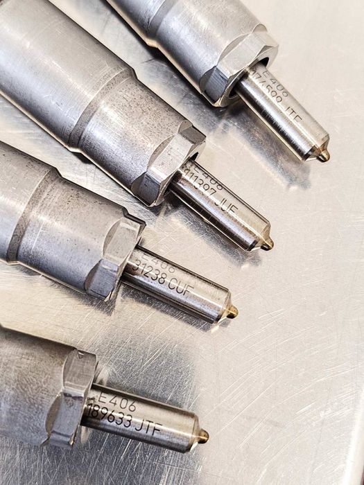 4 броя рециклирани дюзи Delphi 28308779 / OM651