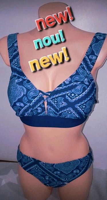 Costum de baie din doua piese. Marime 42