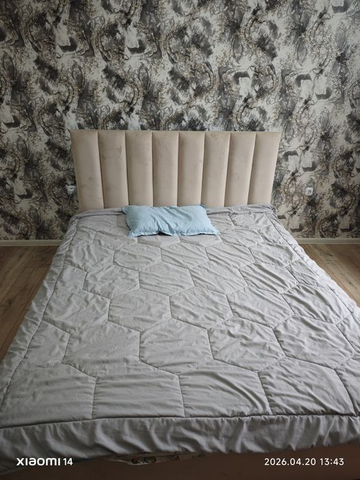 Кровать 160*200 с матрасом