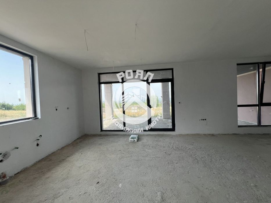 Продава се Къща в с. Брестник, Област Пловдив - 194 кв.м за 1341 €/кв.м - Снимка #3