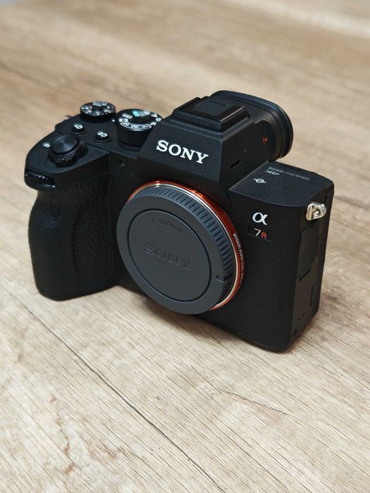 Продается фотоаппарат Sony a7r IV