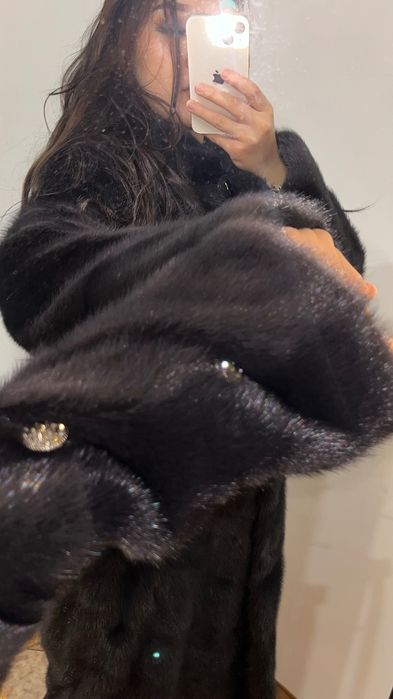Продам Норковую шубу