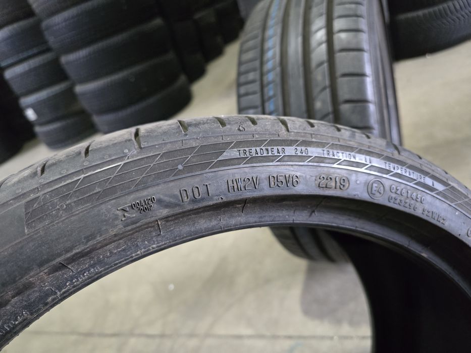 235/35/19 Continental 2бр