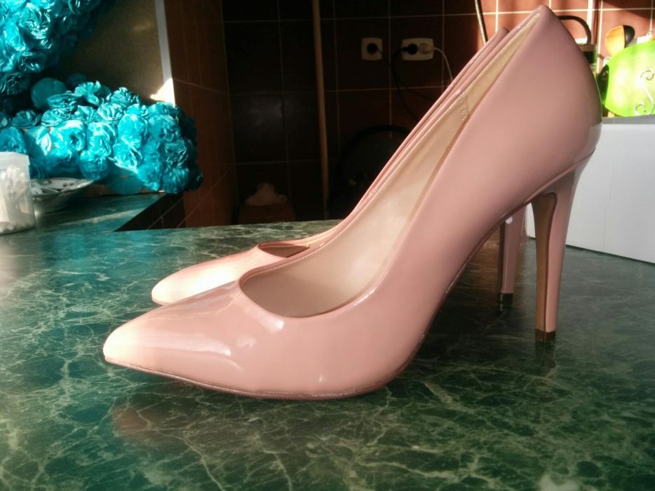 Продам туфли в отличном состоянии