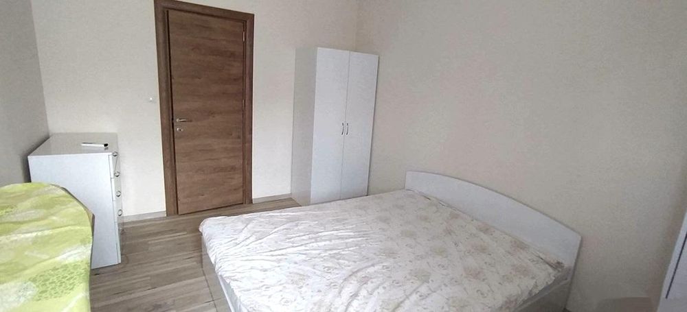 Дава се под наем Тристаен апартамент в Пловдив, Христо Смирненски - 80 кв.м за 750 € - Снимка #2