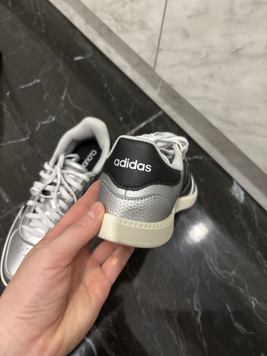 Кроссовки Adidas оригинал