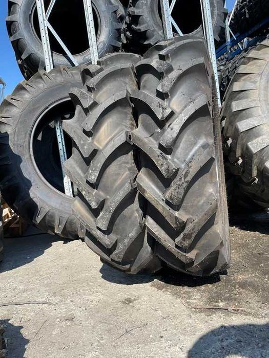 13.6-28 Anvelope noi BKT de tractor spate 8PR Fiat garantie