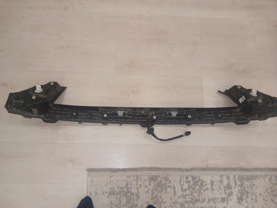 Продам  плафоны и стоп на хюндай Туксон