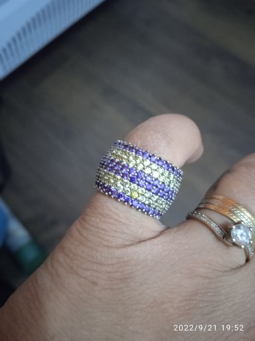 Vând inel tip verigheta