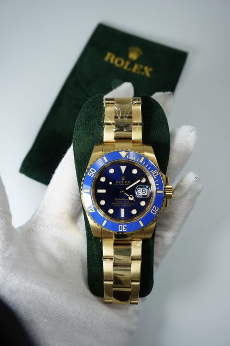 ROLEX Submariner Date Blue 18K Yellow Gold