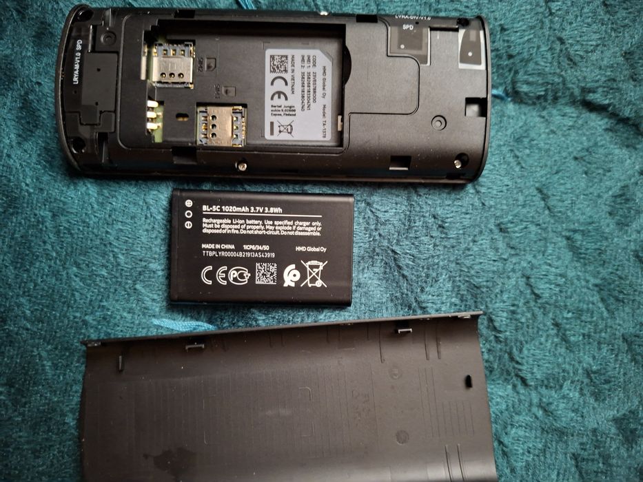 Telefon mobil Nokia 1378 clasic cu taste