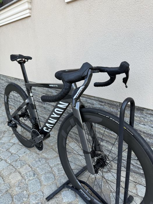 Шосеен карбонов велосипед Canyon AXS SRAM FORCE размер: 28/XS