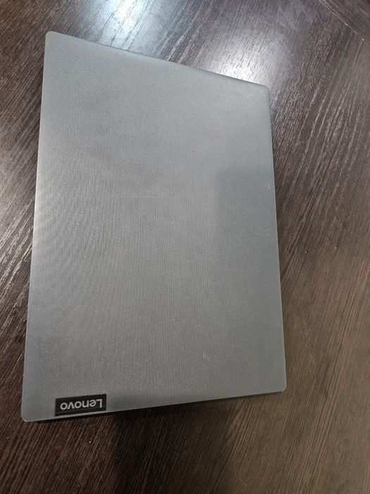 Продам современный ноутбук lenovo