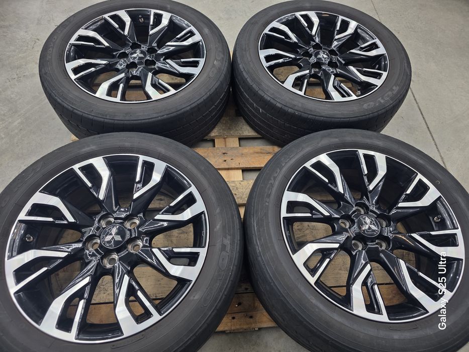 Лети джанти 18ки 5х114.3 Mitsubishi, Citroen, Peugeot + летни гуми