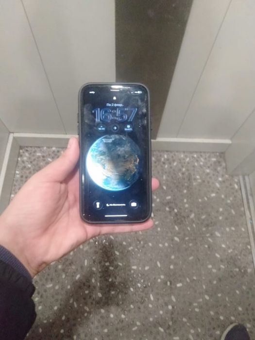 Продам iphone 11