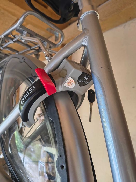 Bicicleta din aluminiu