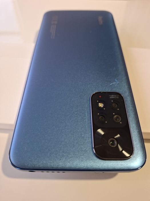 Redmi Note 11.  4 GB 64 GB