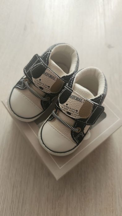 Papucei Mayoral 16 noi