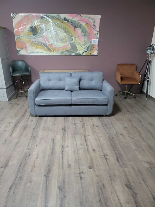 Сив диван от плат с функция сън