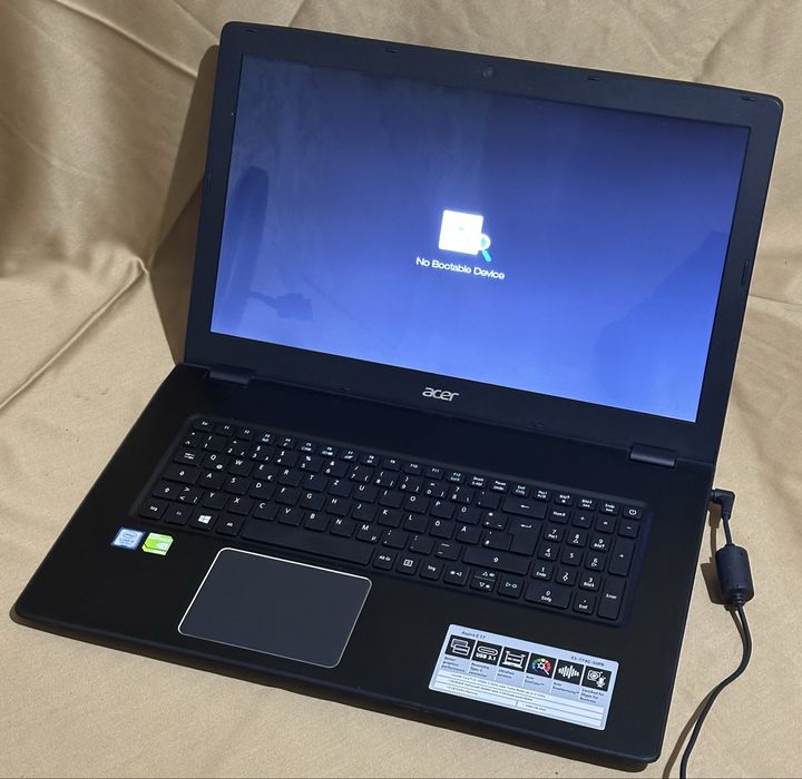 Laptop ieftin! Acer Aspire E 17! i5 gen 7!, video dedicat 2gb!