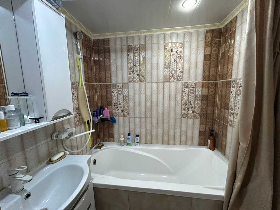 Продам 4х комн кв Тургенева