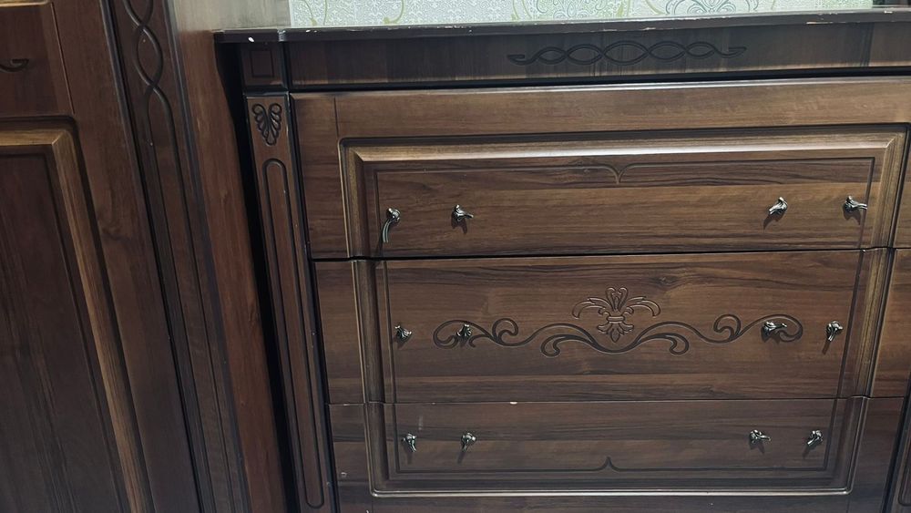 Продаю мебель бу очень хорошый