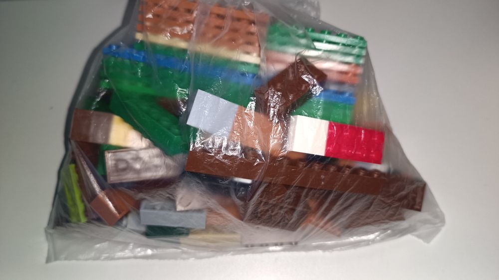 Лего детали и фигурки