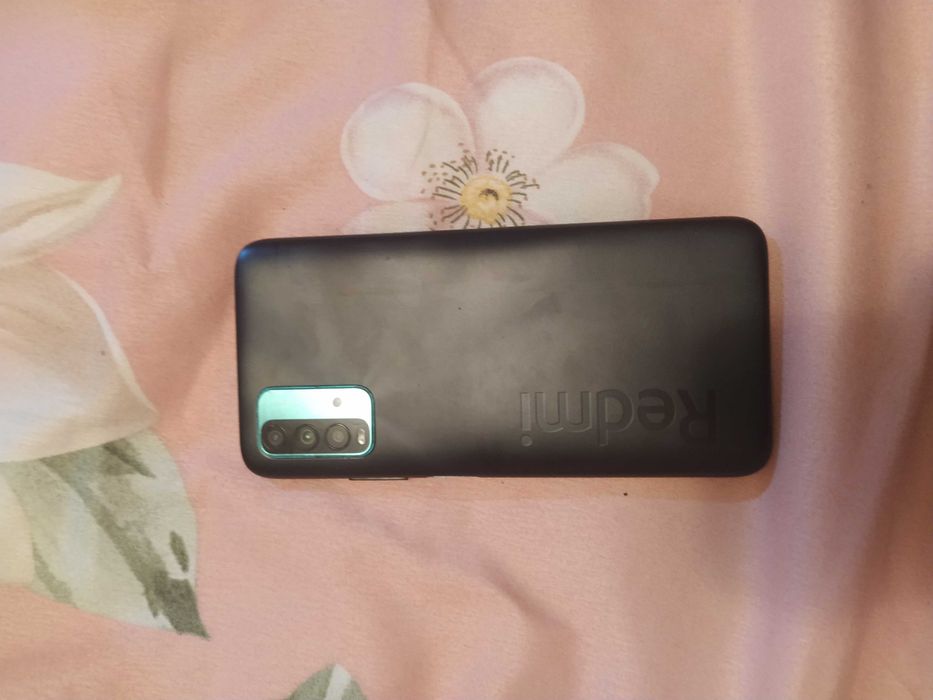 Redmi 9 t 64 gb holat yaxwi