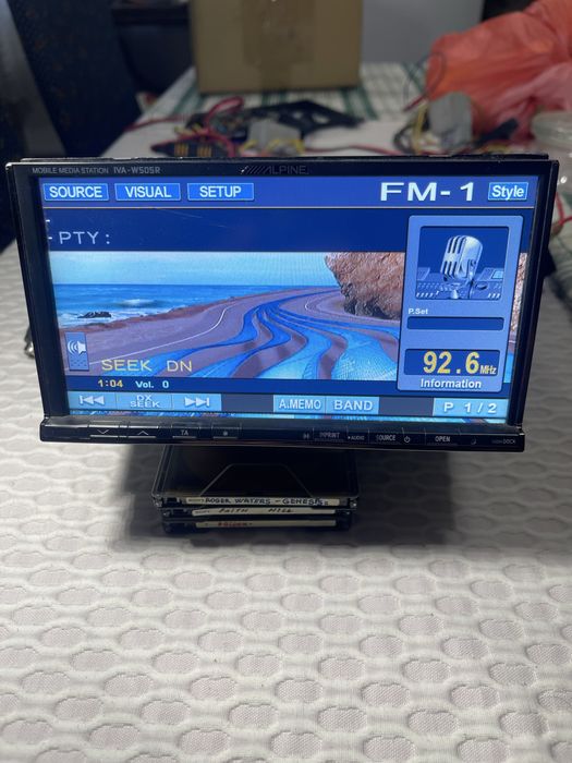 Dvd auto 2 din alpine iwa 505
