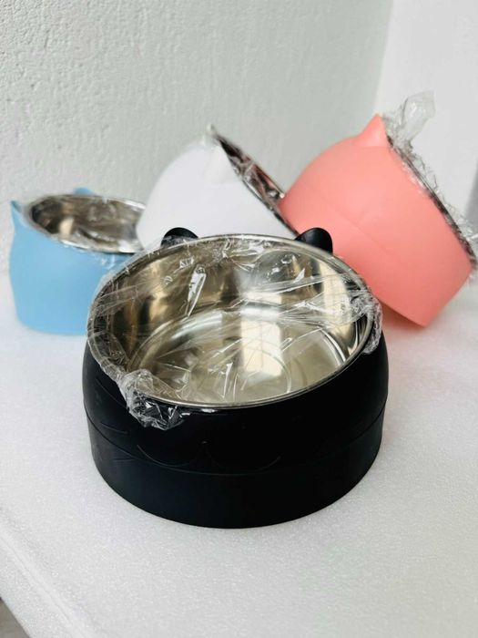 Купичка за храна за котки - различни цветове