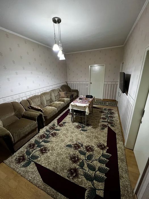 Сдается 2в3 х ком Чиланзар 7. За Кафе Райхон. Аккуратная квартира