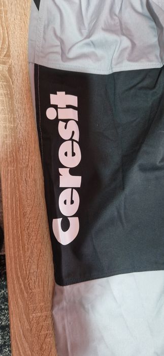 Salopeta Ceresit nouă