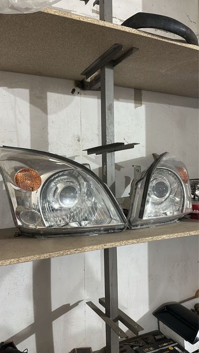 Фара Тайота Прадо 120