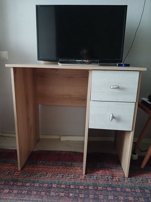 Телевизор Сони. Диагональ 57 см. В отличном состоянии.