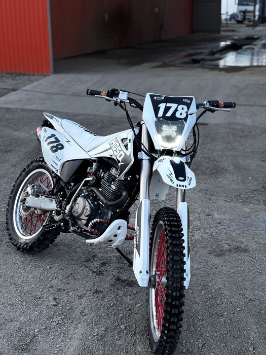 Продам эндуро 250сс