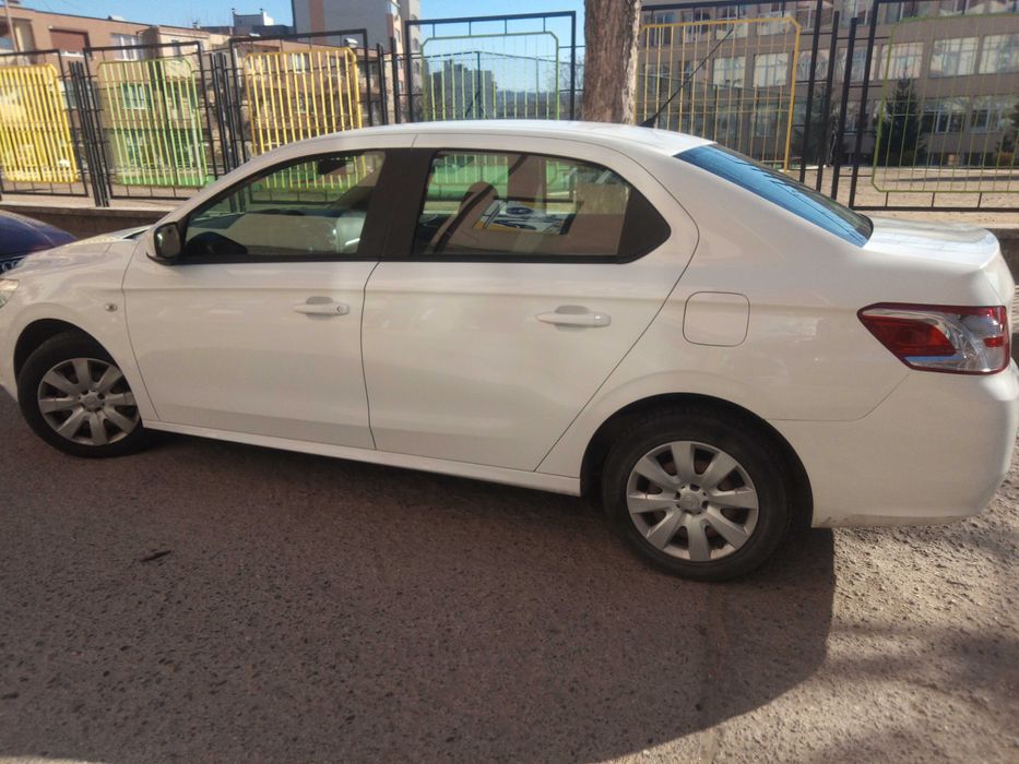 Продавам Пежо 301 Евро 5B