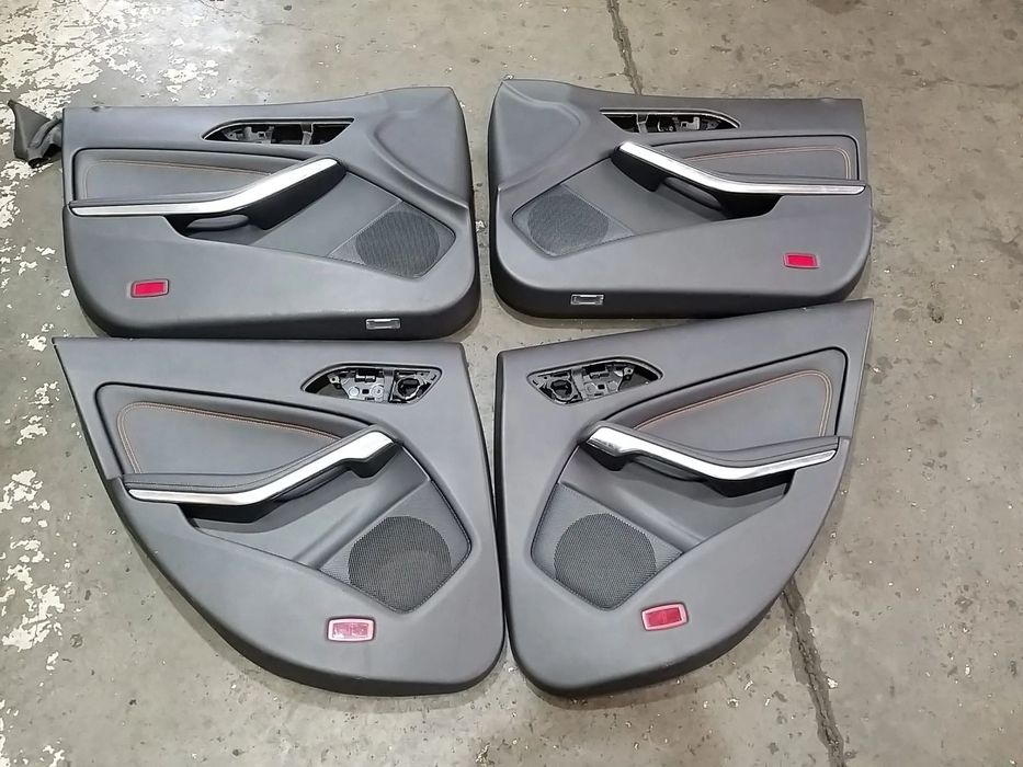 Set fete tapiterii usi mercedes cla x117 2017