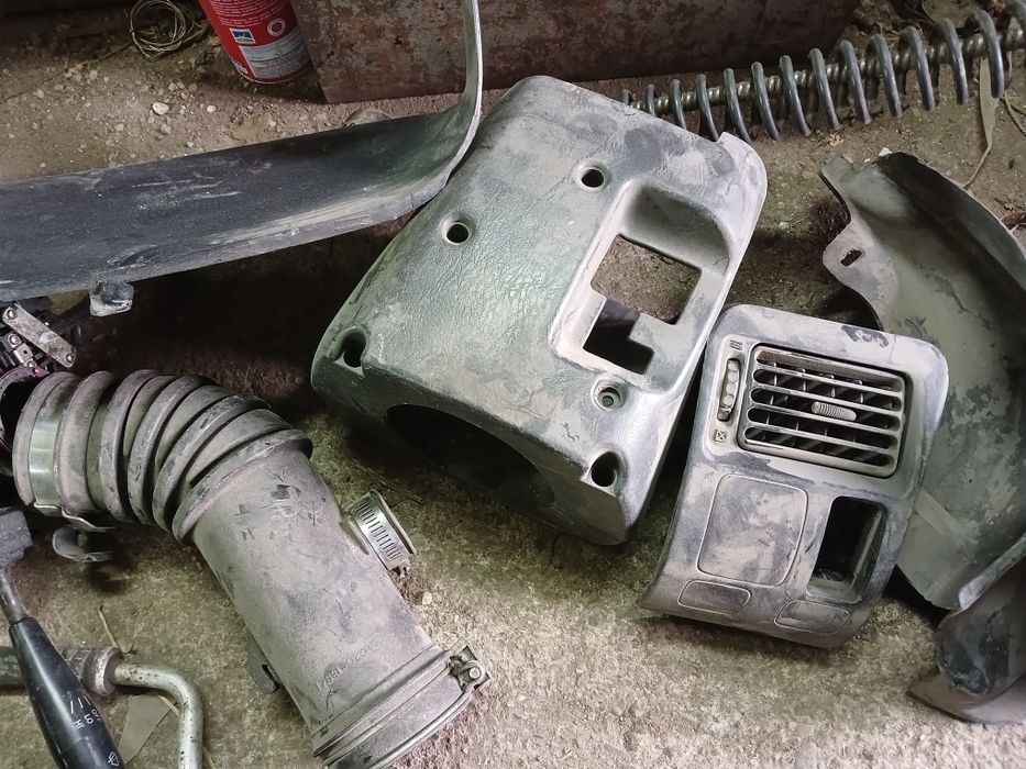 Запчасти тойота королла