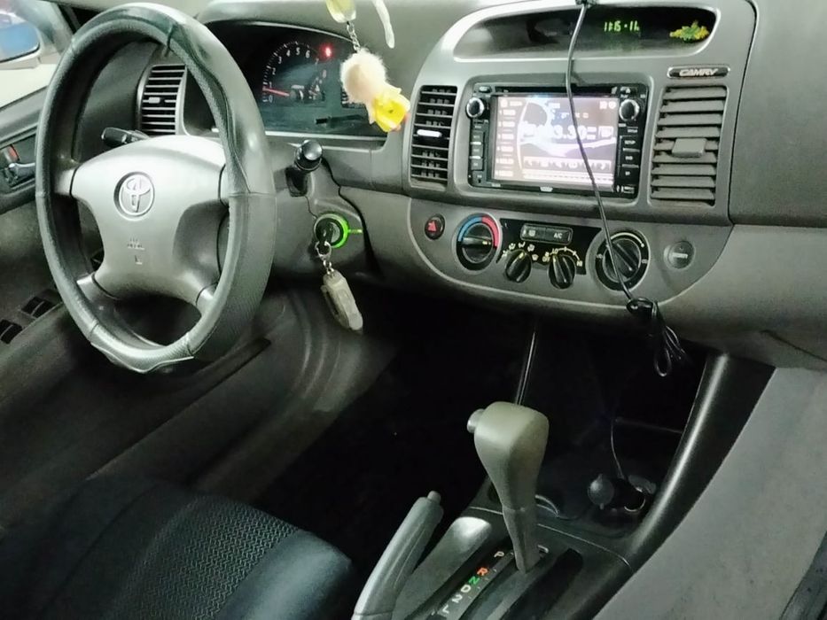 Toyota Camry продажа