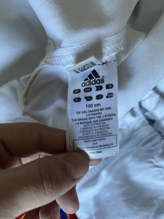 Продам кимоно аддидас