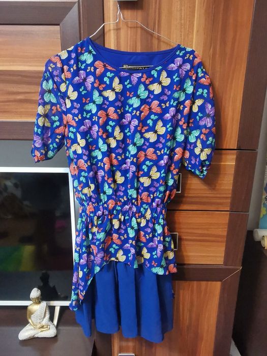 Rochie albastra cu fluturasi / Rochita albastra S