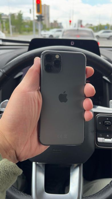 Продам Iphone 11 pro  в хорошем состоянии